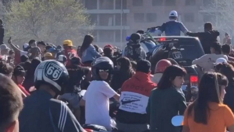 El revuelo en la zona de convocatoria.