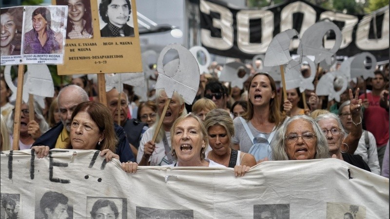 A 49 años del último golpe de Estado, Rosario se movilizó este lunes, 24 de marzo.