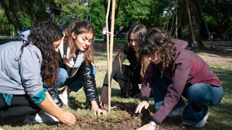 En el primer encuentro participaron más de 70 estudiantes de 15 universidades latinoamericanas y, además, más de 25 universidades se sumaron en forma virtual.