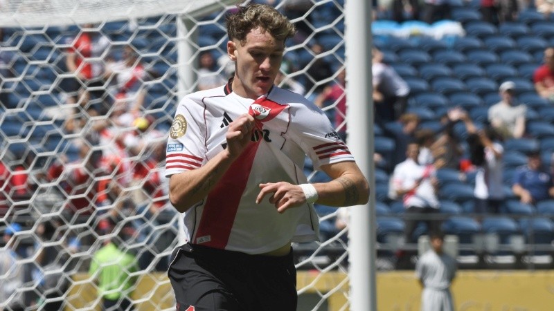 El delantero de River, en pleno festejo del primer gol en el Mundial de Clubes.