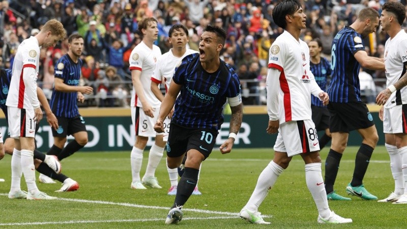 Lautaro sacó la cara por el Inter.