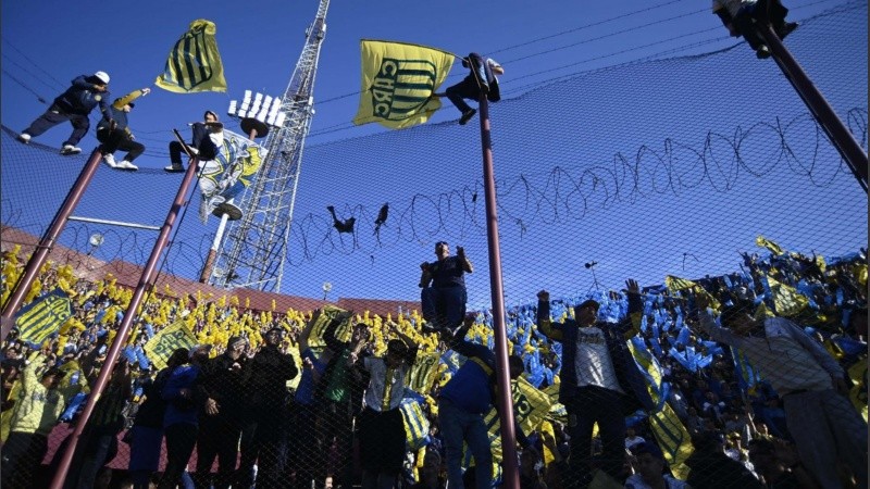 Los hinchas de Central pudieron ir a la cancha de Lanús por la segunda fecha del Clausura.