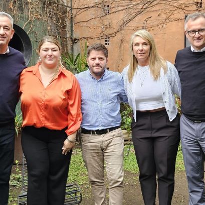 Javkin presentó su proyecto de reforma con declaración de autonomía en 2025 y elección estatuyente en 2027