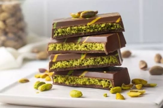 Furor por el pistacho: el auge de la producción nacional y la receta del "chocolate Dubái"